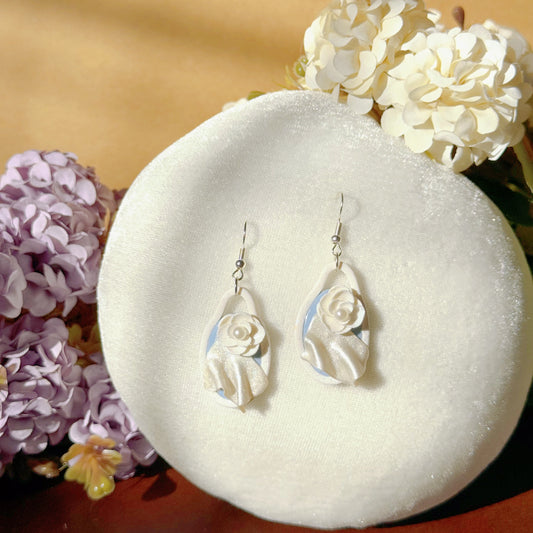 S925 Sterling Silver Hand-sculpted Earrings - Floral Relief (Classic B01)