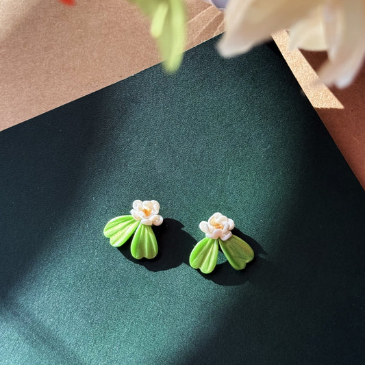 14K Gold-filled Hand-sculpted Floral Earrings - Fresh Bloom