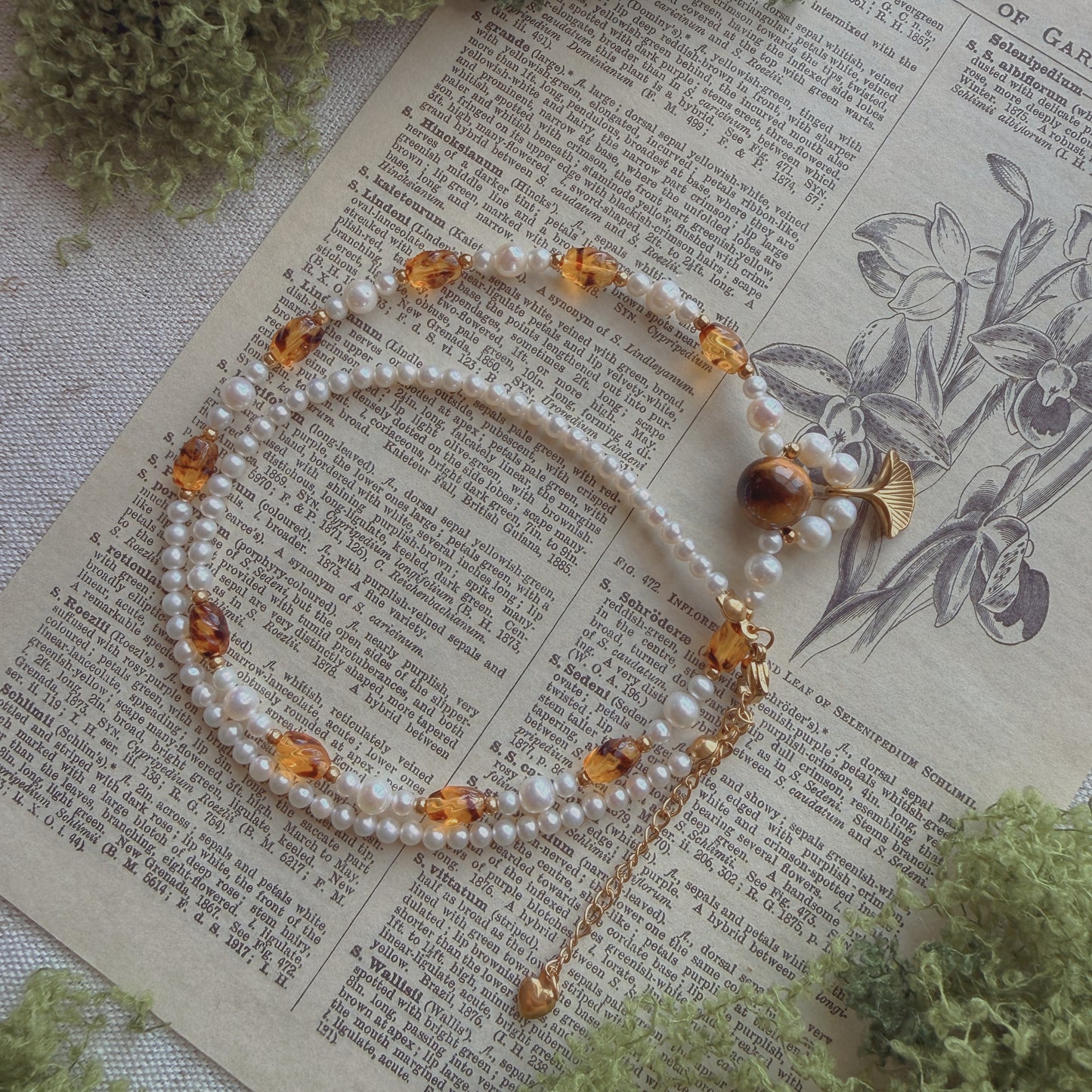 Woodland Glow · Freshwater pearl & Tiger's Eye Necklace