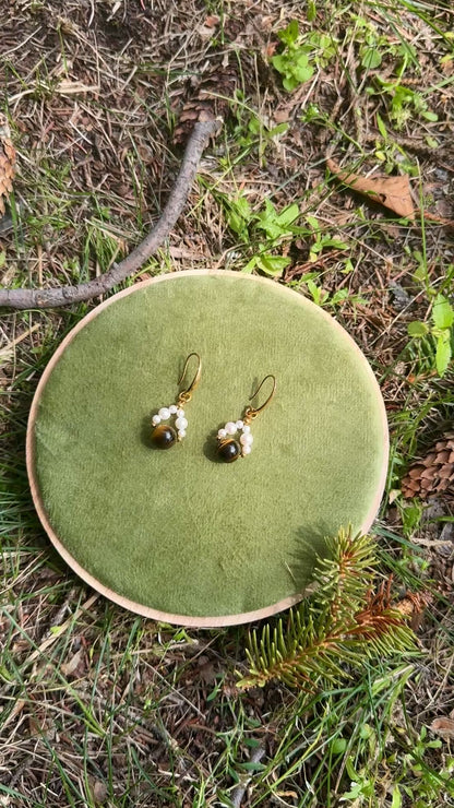 Woodland Glow · Freshwater pearl & Tiger's Eye Earrings