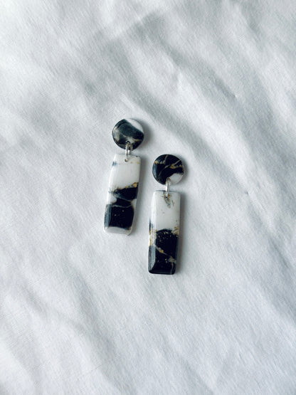 Marble Effects Earrings - Black & Gold