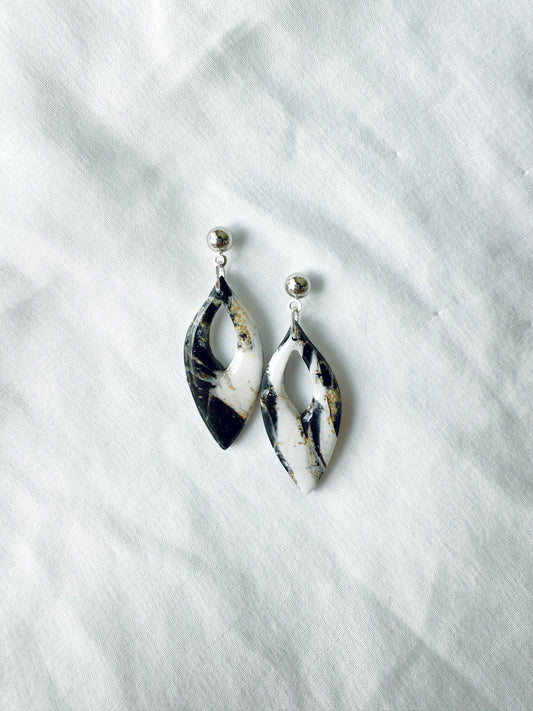 Marble Effects Earrings - Black & Gold