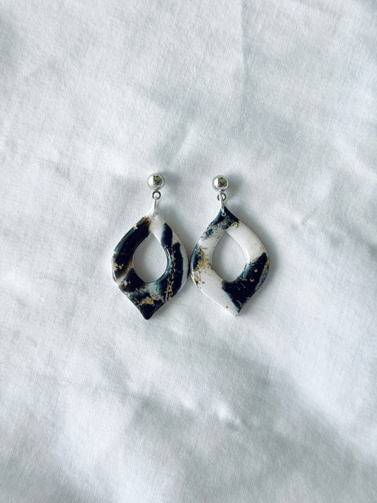 Marble Effects Earrings - Black & Gold