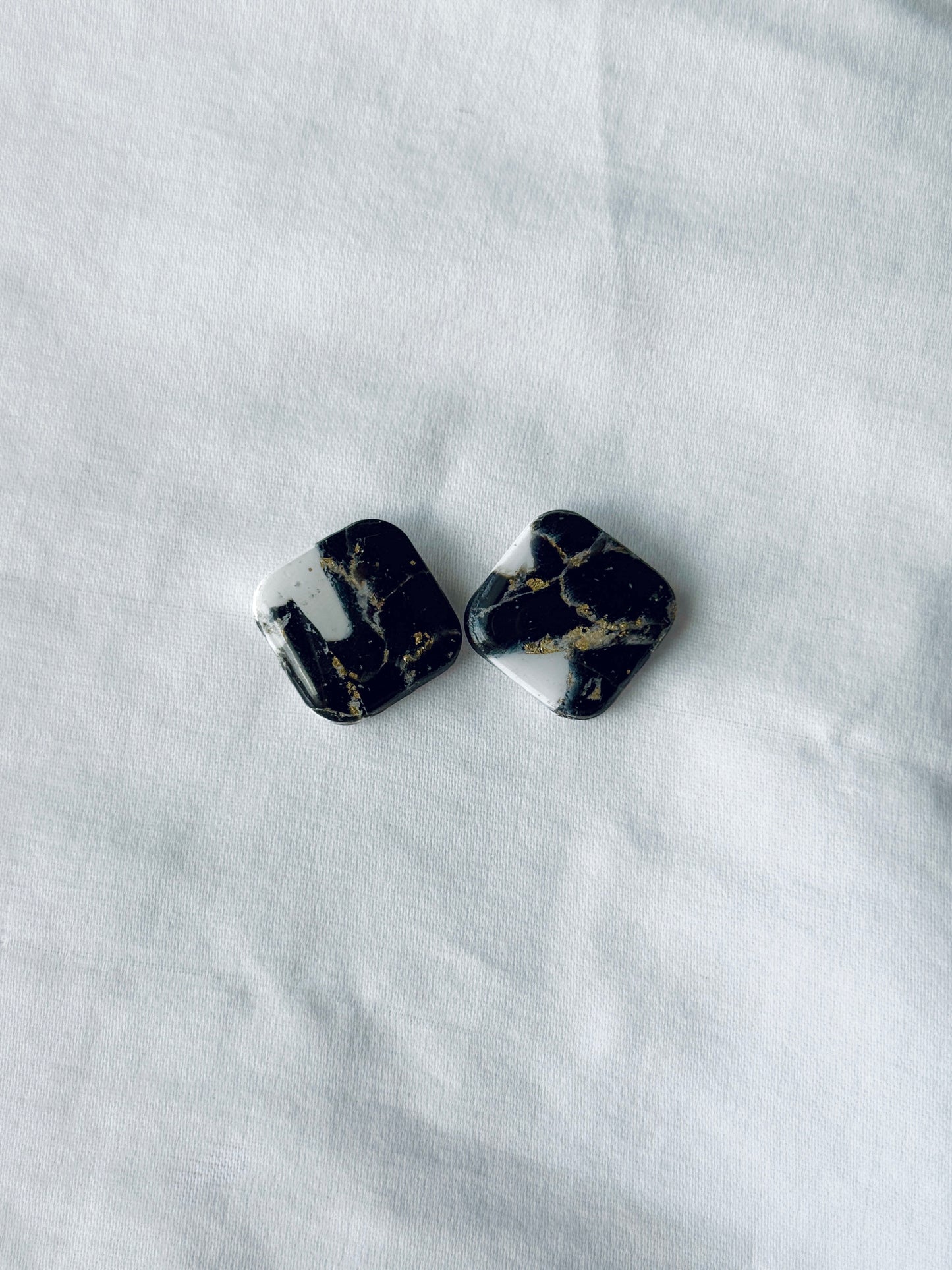 Marble Effects Earrings - Black & Gold